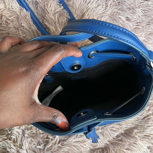 Blue Shoulder Tote - Picture 3 of 7